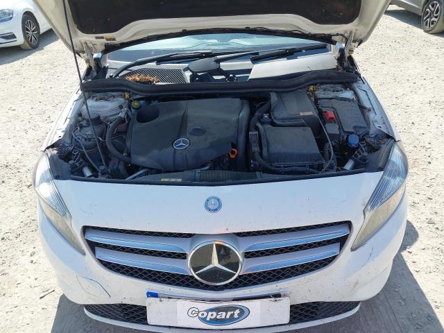 2013 MERCEDES BENZ A200 BLUEE