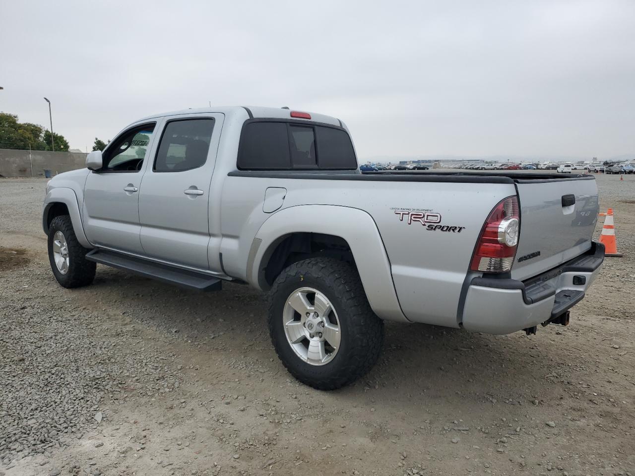TOYOTA TACOMA 2011 VIN 3TMKU4HN6BM030298 zdjęcie 2