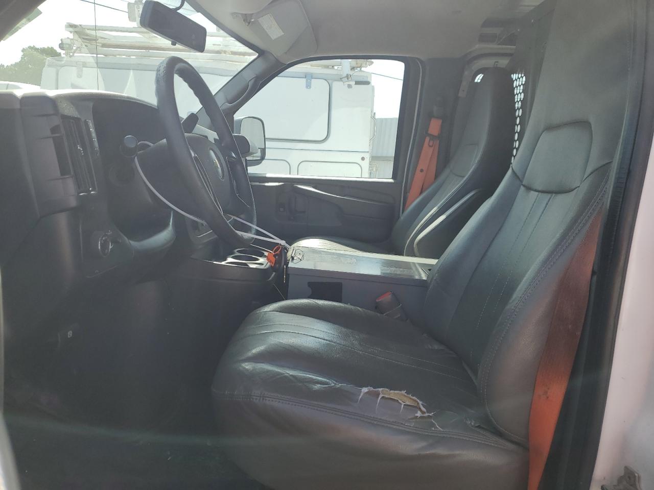 2014 Chevrolet Express G2500 VIN: 1GCWGFCB9E1115087 Lot: 61049035