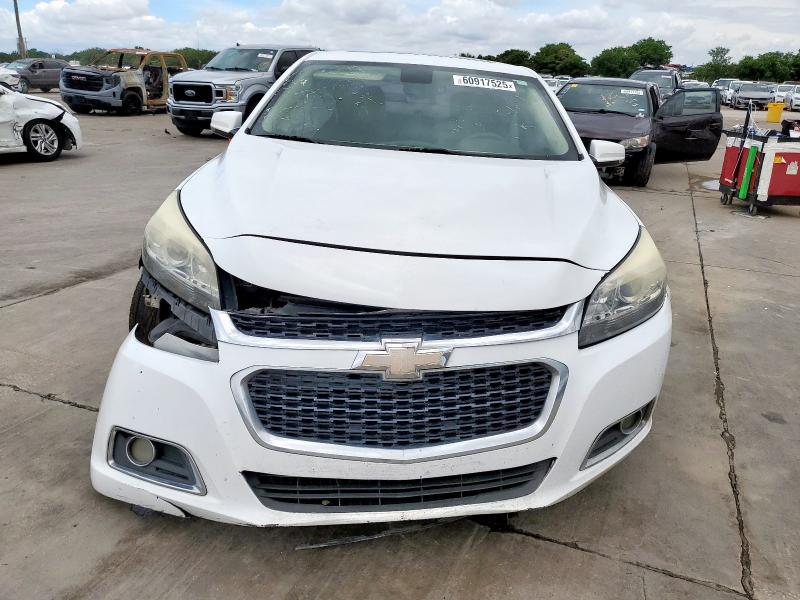 Sedans CHEVROLET MALIBU 2015 Biały