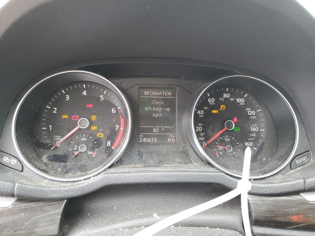 VOLKSWAGEN PASSAT 2016 VIN 1VWBT7A33GC021514 zdjęcie 9