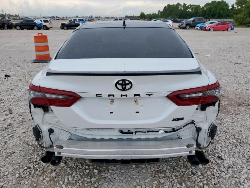 TOYOTA CAMRY 2021 Белы