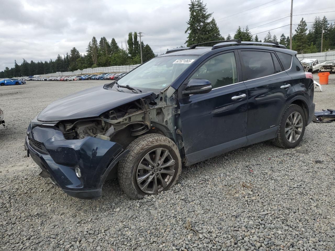 TOYOTA RAV4 2018 JTMDJREV3JD154218