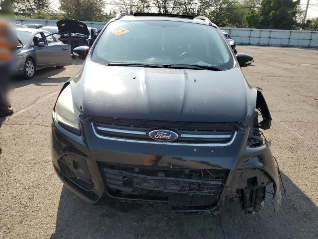  FORD ESCAPE 2014 Czarny
