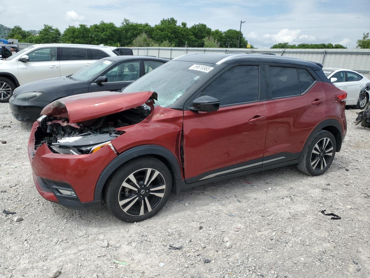 2020 Nissan Kicks Sr