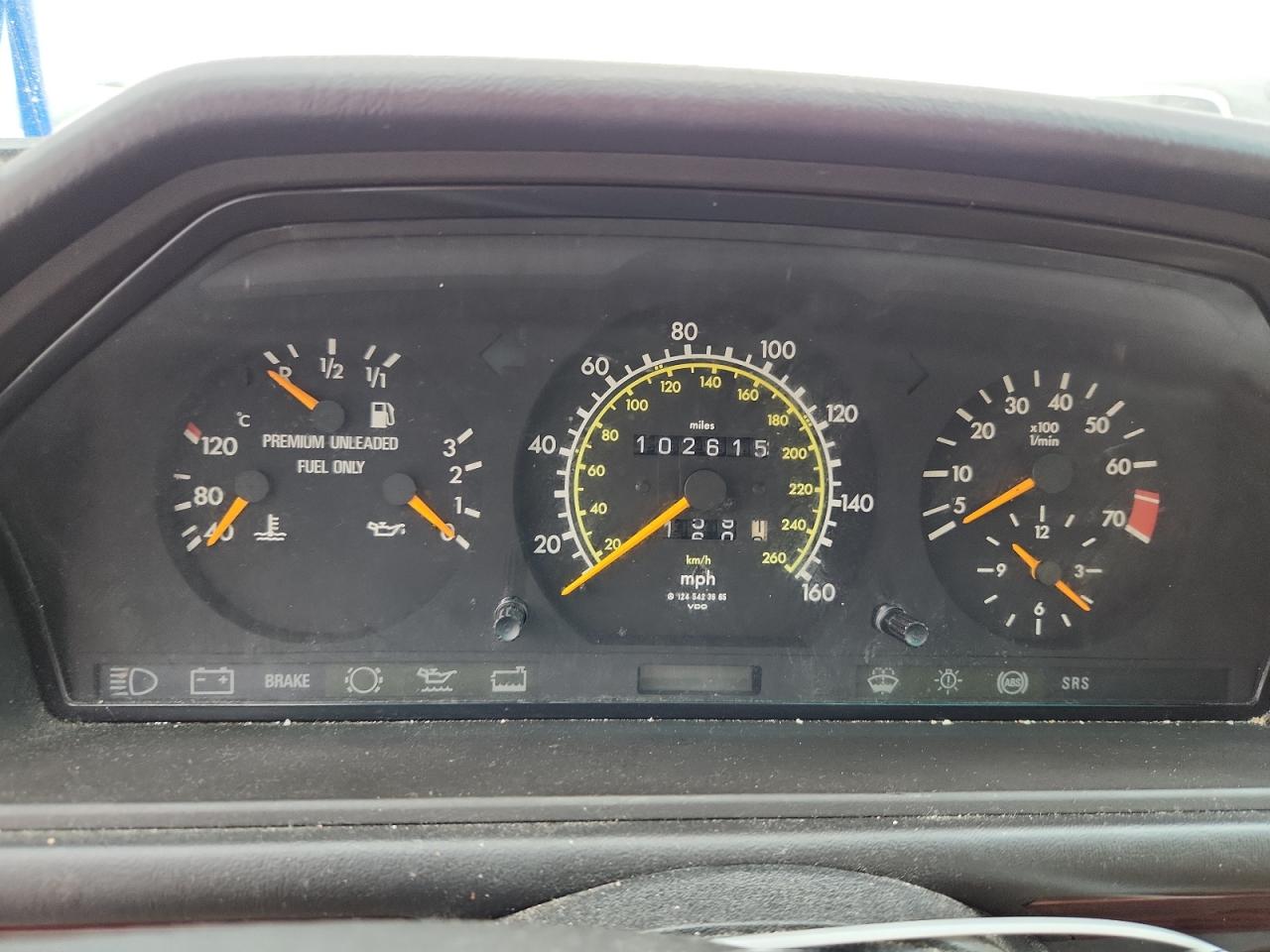 MERCEDES-BENZ 300-CLASS 1993 VIN WDBEA32E1PB878790 фото 9