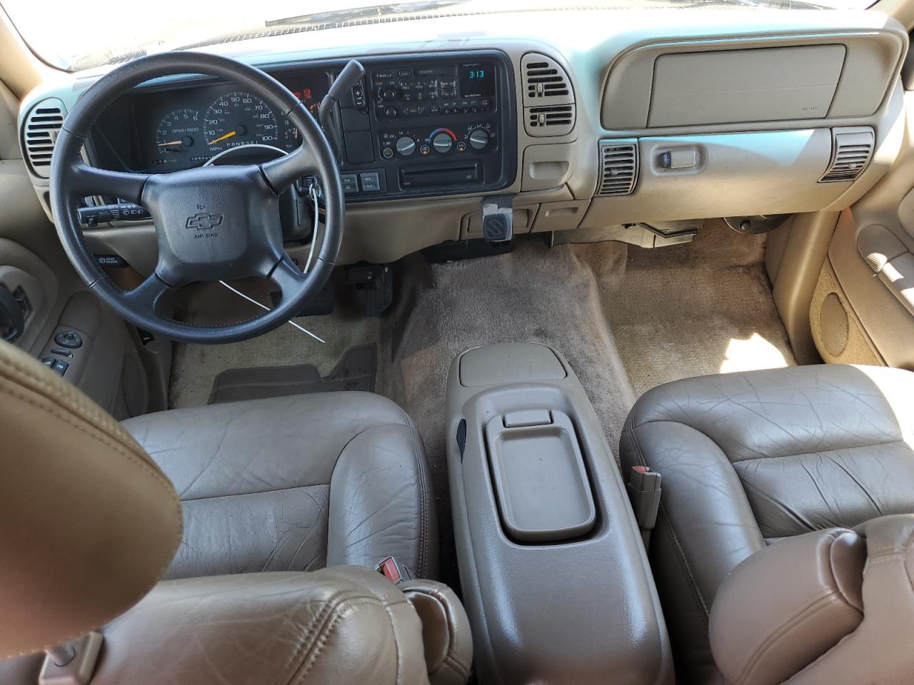 1998 Chevrolet Tahoe K1500 VIN: 1GNEK13R2WR108986 Lot: 62608875