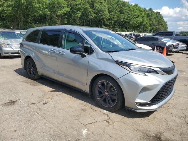  TOYOTA SIENNA 2021 Серебристый