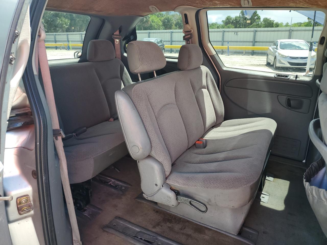 2006 Chrysler Town & Country VIN: 1A4GP45R46B739890 Lot: 62736305