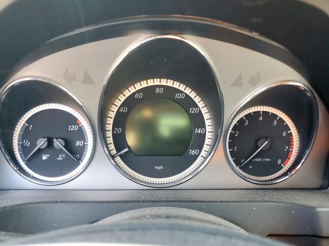 2011 Mercedes-Benz C 300 VIN: WDDGF5EB0BR185403 Lot: 62820585