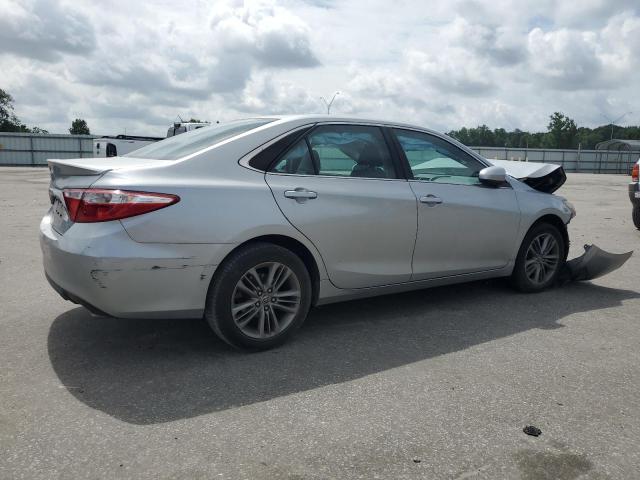  TOYOTA CAMRY 2016 Серебристый