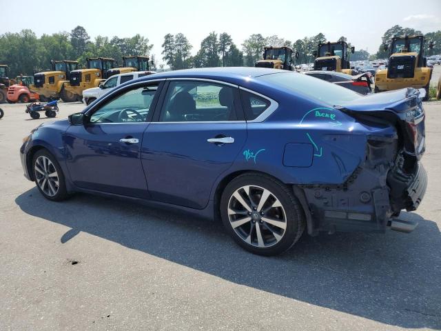  NISSAN ALTIMA 2017 Granatowy