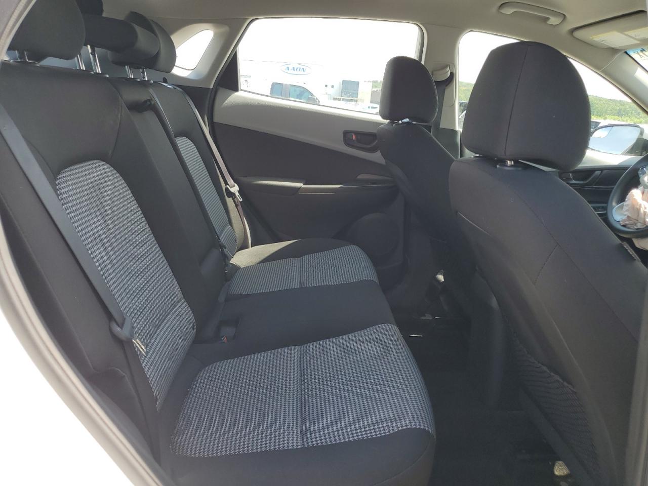 2021 Hyundai Kona Se VIN: KM8K1CAA6MU727197 Lot: 62889265