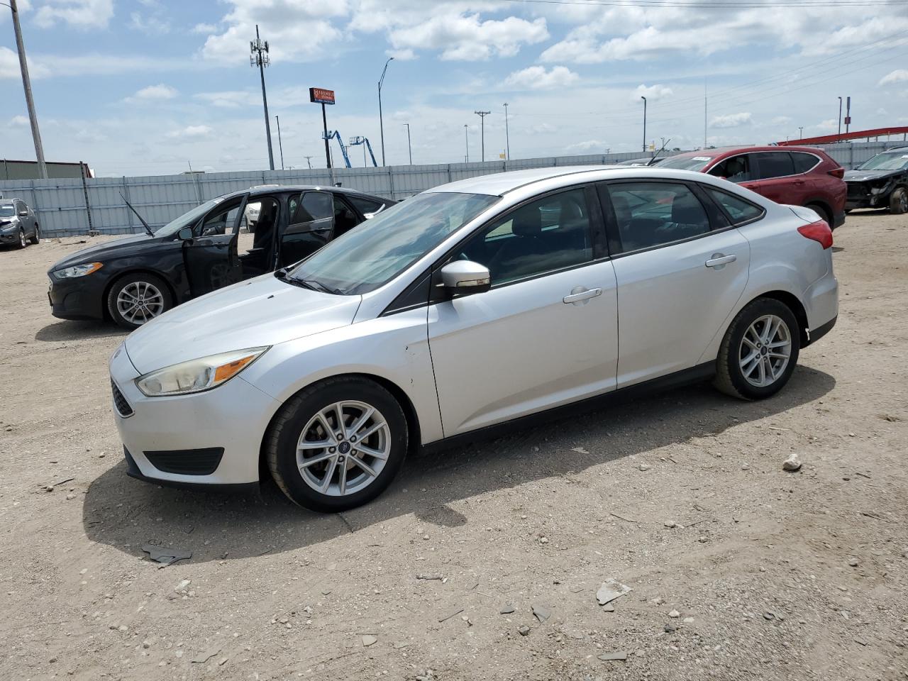 2016 Ford Focus Se იყიდება Greenwood-ში, NE - Rear End