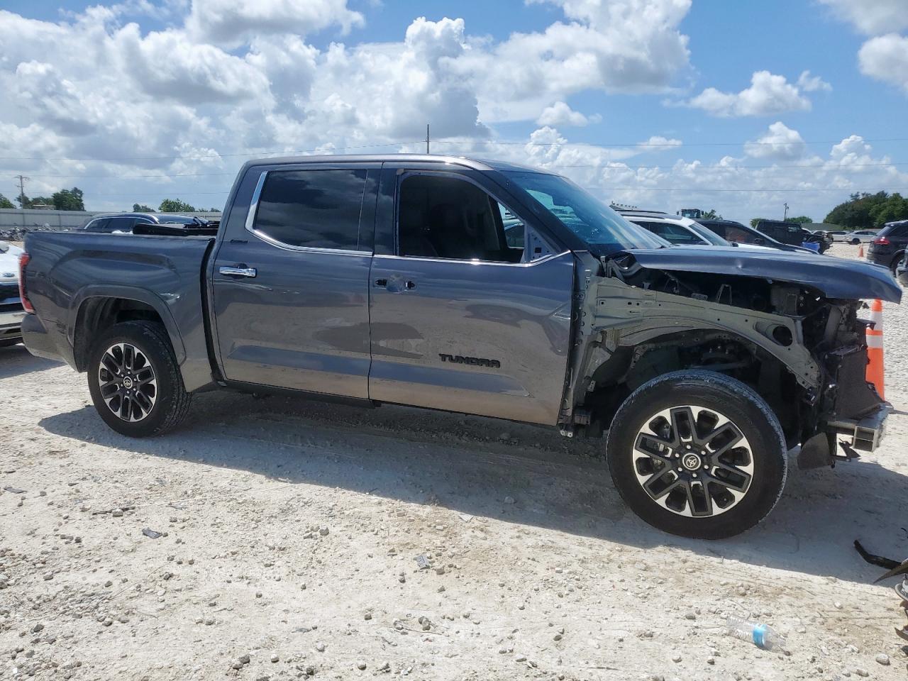 TOYOTA TUNDRA 2023 VIN 5TFJA5DB9PX097520 фото 4