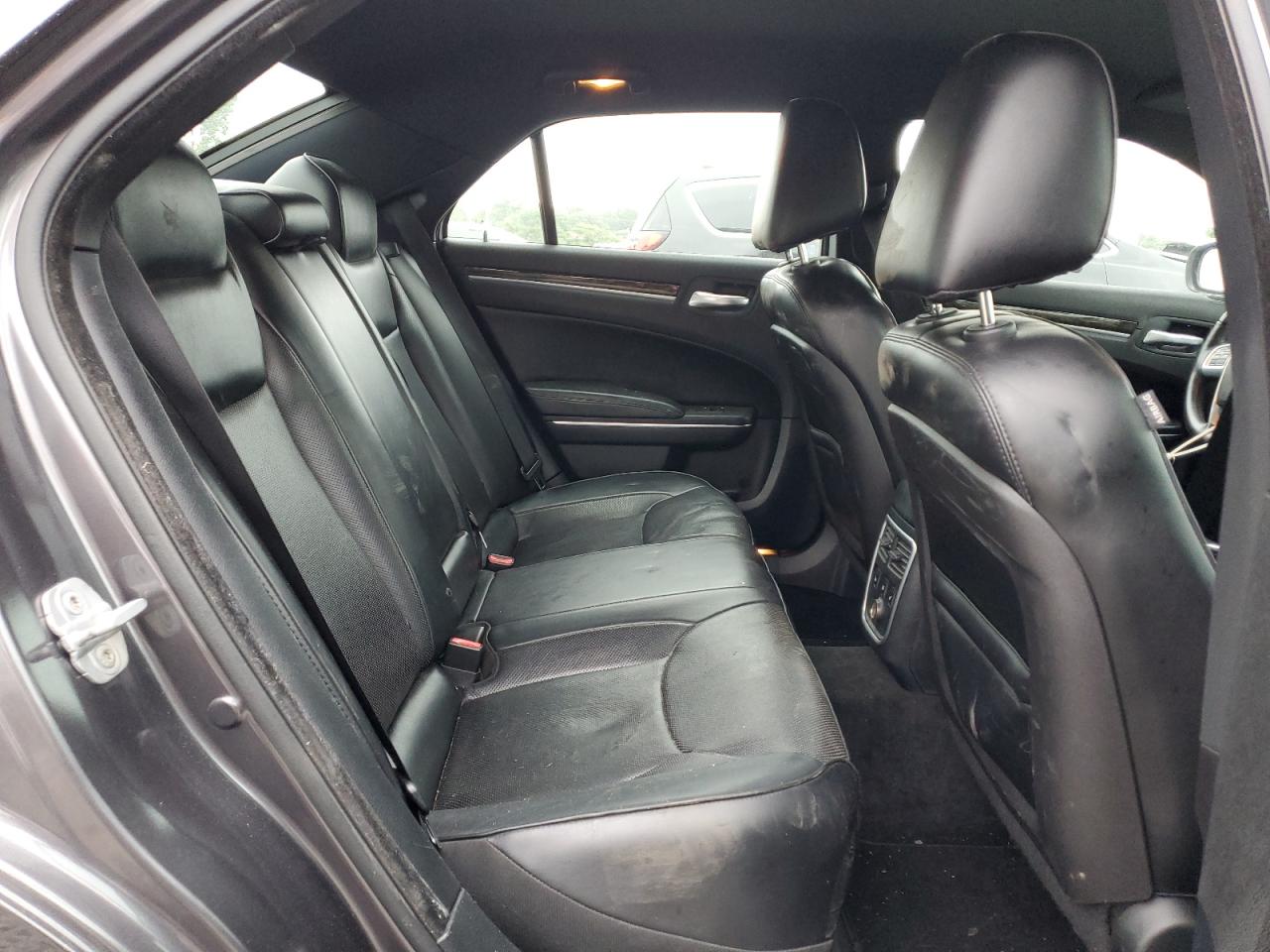 2013 Chrysler 300C VIN: 2C3CCAKG5DH683064 Lot: 61849525