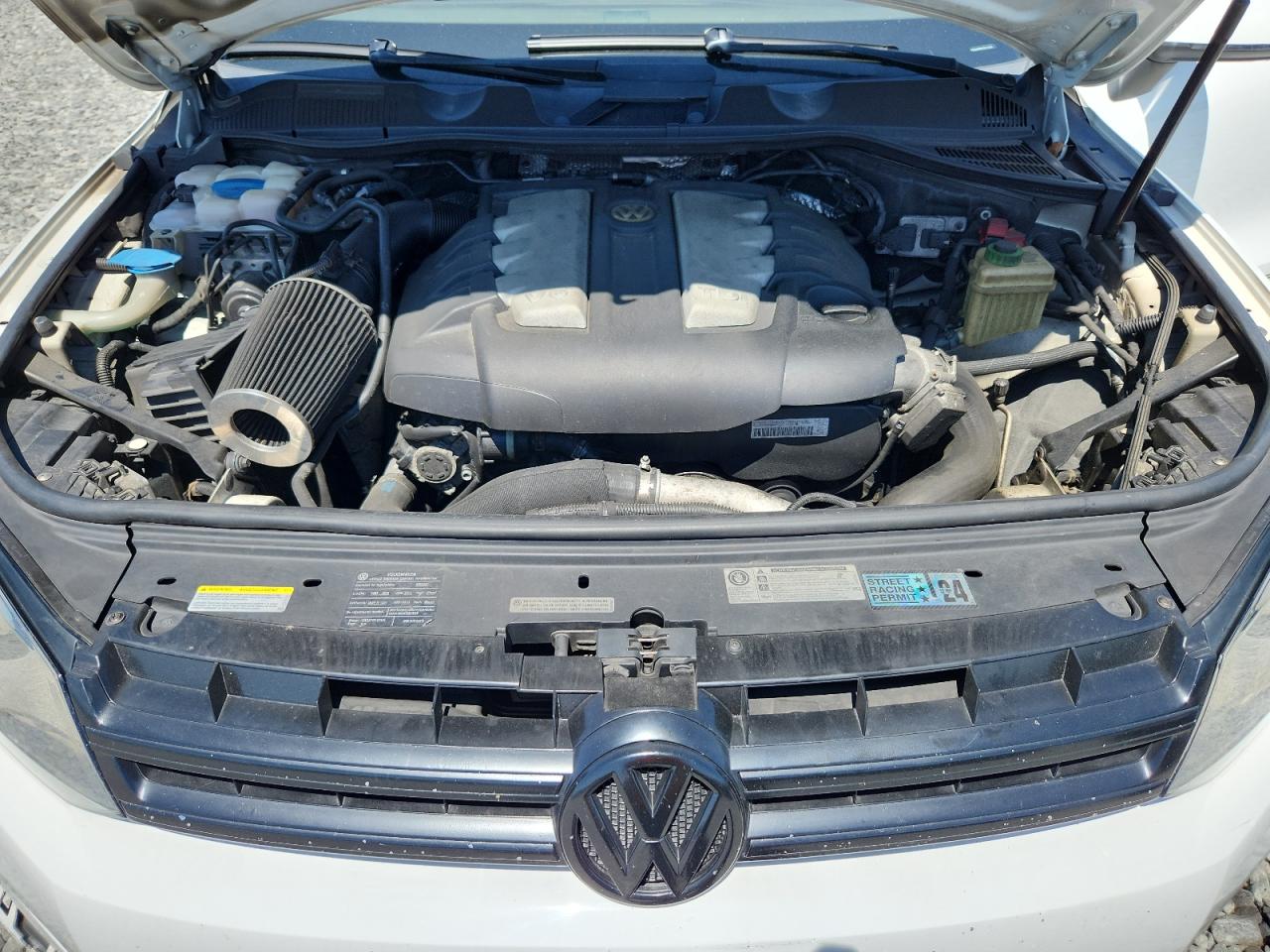2012 Volkswagen Touareg V6 Tdi VIN: WVGEK9BP6CD010863 Lot: 61246705