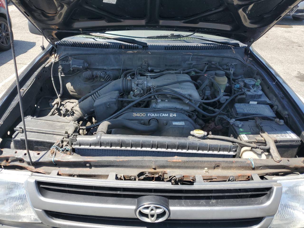 1999 Toyota Tacoma Xtracab VIN: 4TAVN52NXXZ565953 Lot: 62135205