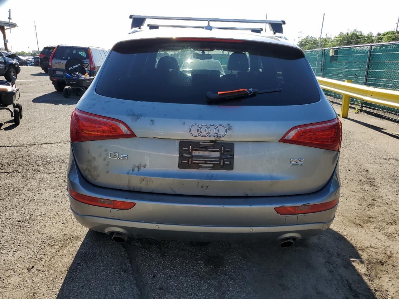 2010 Audi Q5 Premium Plus VIN: WA1LKAFP8AA009262 Lot: 60888405