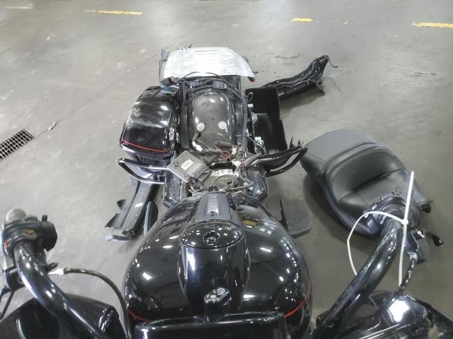  HARLEY-DAVIDSON FLTRK 2021 Чорний