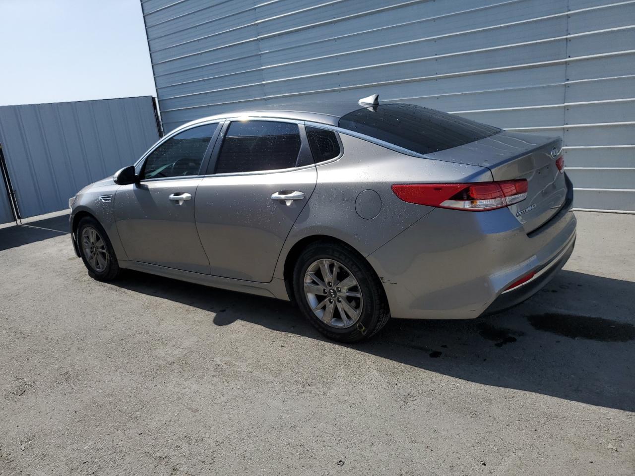 5XXGT4L38HG149012 KIA OPTIMA 2017