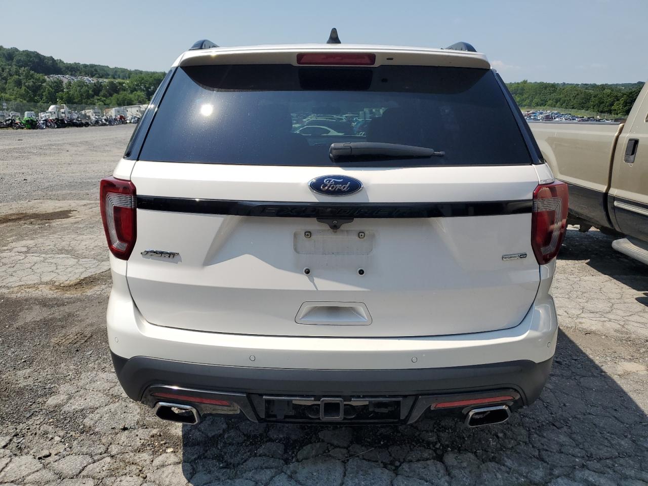 1FM5K8GT1HGE19956 FORD EXPLORER 2017