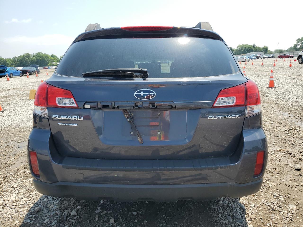2010 Subaru Outback 2.5I Limited VIN: 4S4BRCJC2A3336057 Lot: 62209245