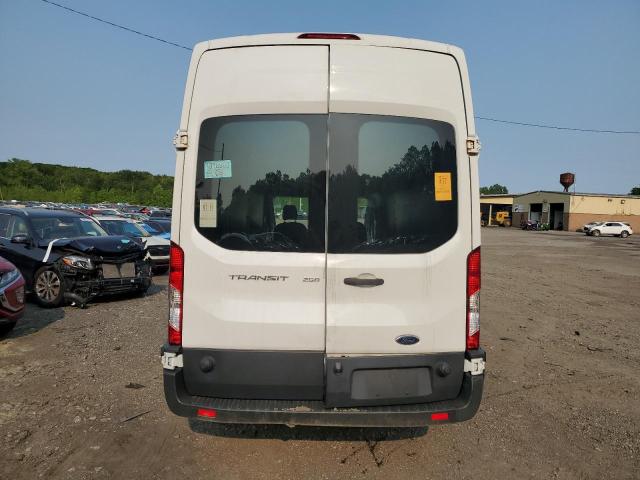 Vans FORD TRANSIT 2016 White