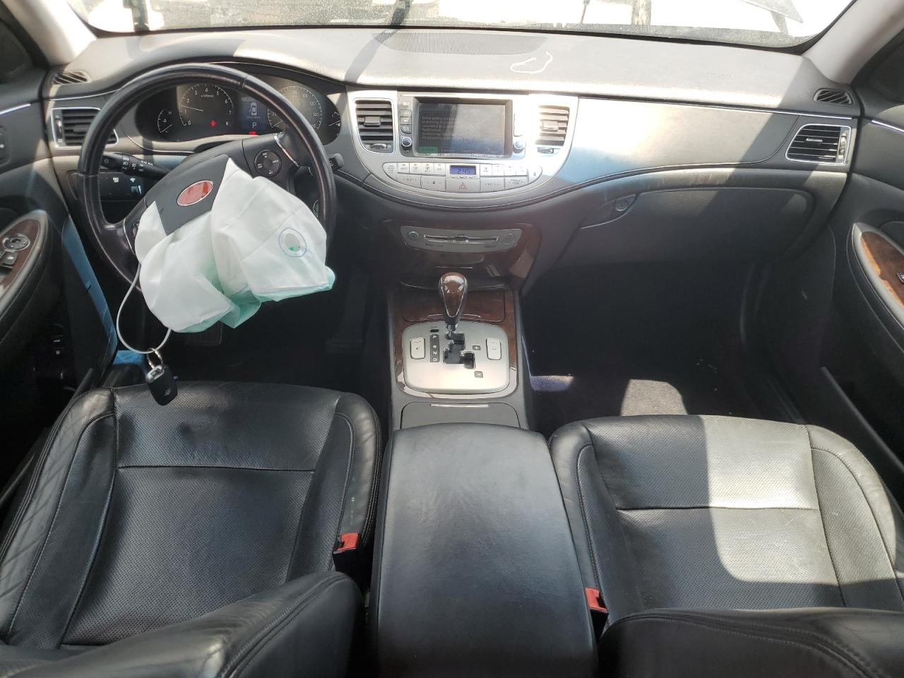 2011 Hyundai Genesis 3.8L VIN: KMHGC4DE8BU117514 Lot: 62162365