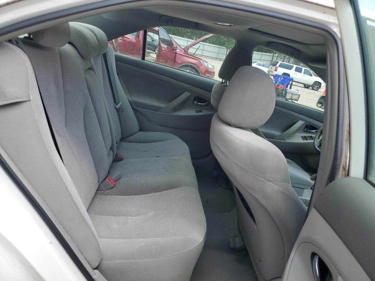 2010 Toyota Camry Base VIN: 4T1BF3EK4AU569328 Lot: 63145635