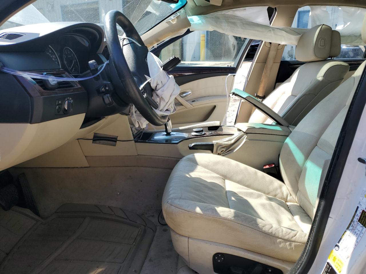 2008 BMW 528 Xi VIN: WBANV13518CZ52758 Lot: 62746085