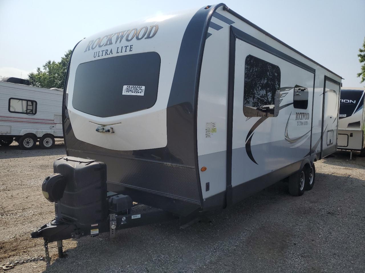 4X4TRLB23LZ164906 ROCKWOOD ULTRA LITE 2020