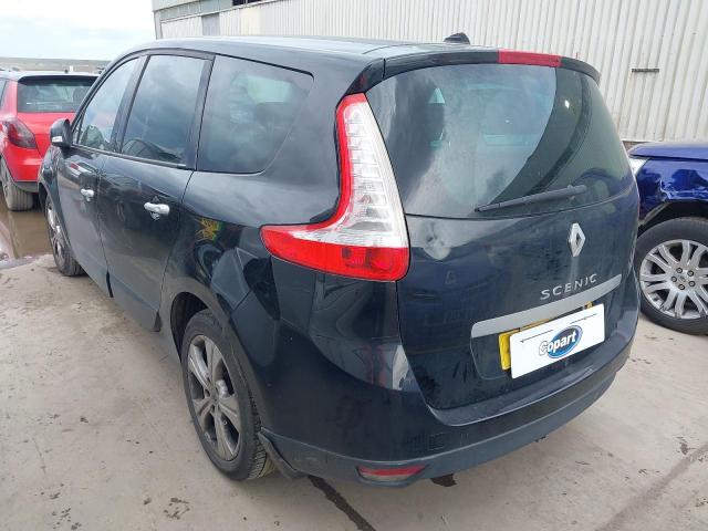 2011 RENAULT GRAND SCEN