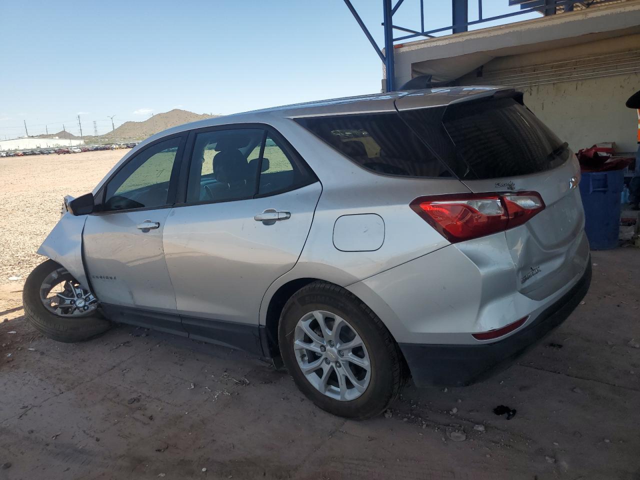 CHEVROLET EQUINOX 2021 VIN 3GNAXHEV0MS163837 zdjęcie 2