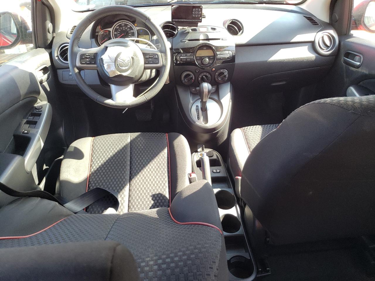 2011 Mazda Mazda2 VIN: JM1DE1HY3B0125399 Lot: 60936325