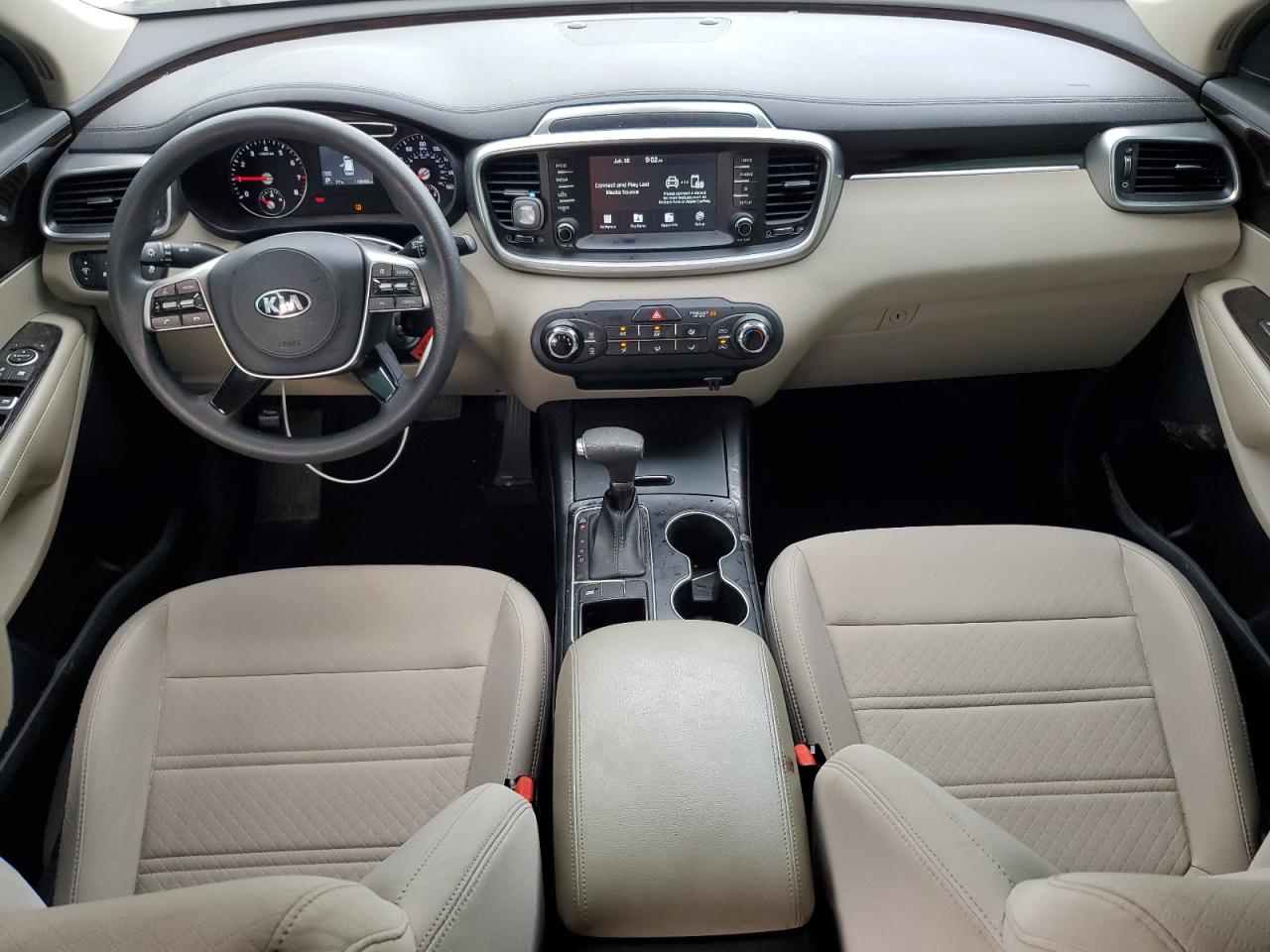 2018 Kia Sorento L VIN: 5XYPG4A36KG451439 Lot: 62737535