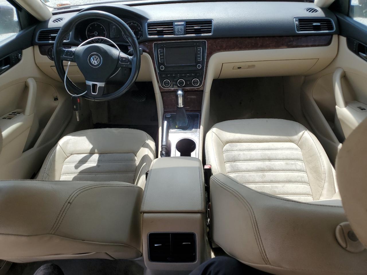 VOLKSWAGEN PASSAT 2013 VIN 1VWCN7A38DC110716 zdjęcie 8