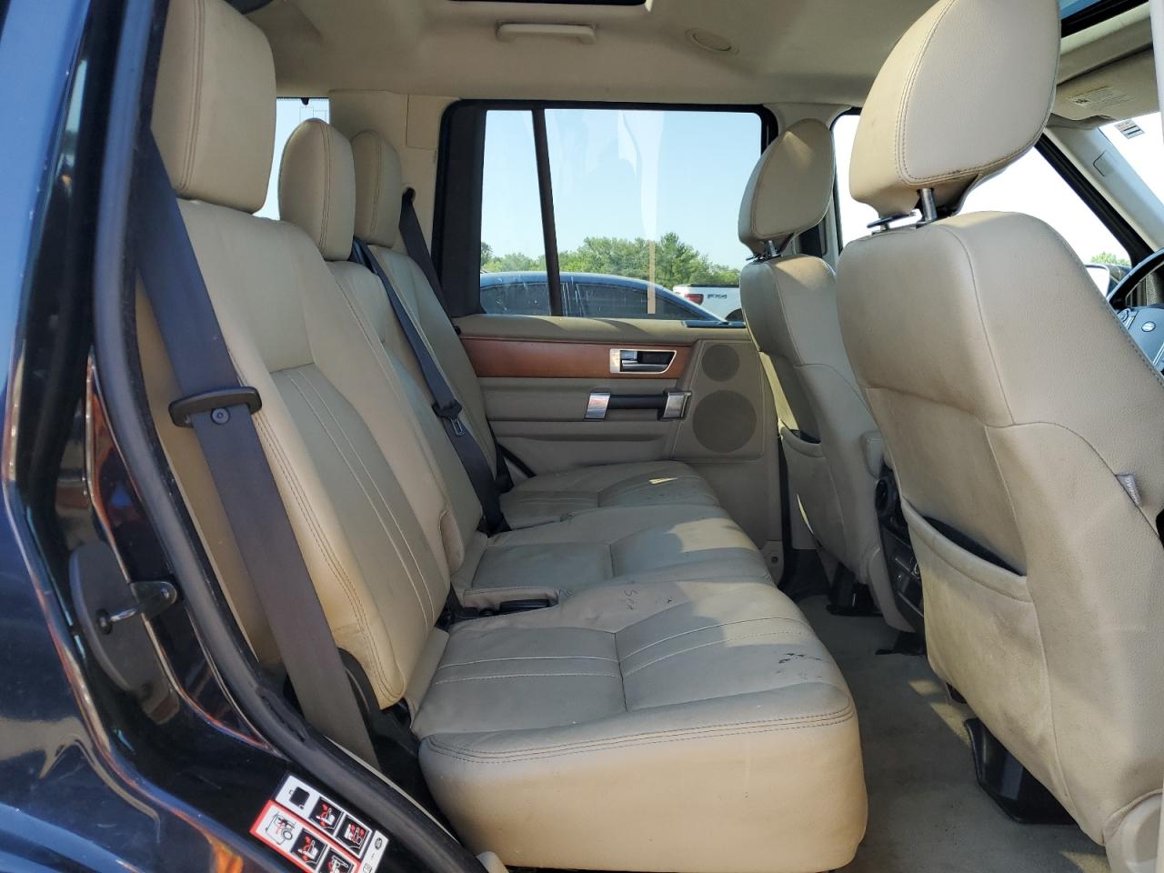 2011 Land Rover Lr4 Hse VIN: SALAG2D45BA595331 Lot: 62218915