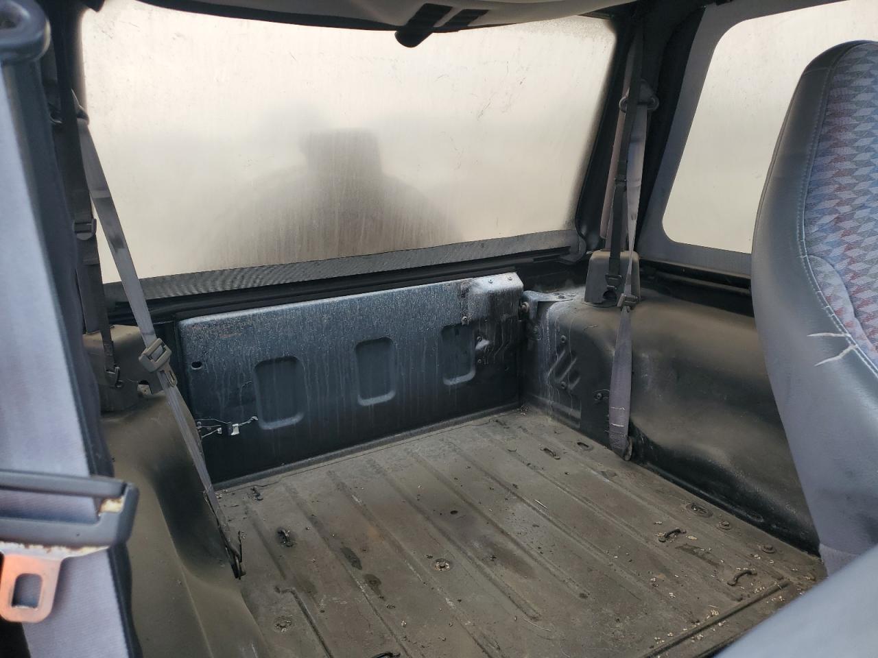 1998 Jeep Wrangler / Tj Sport VIN: 1J4FY19S8WP787240 Lot: 59595905