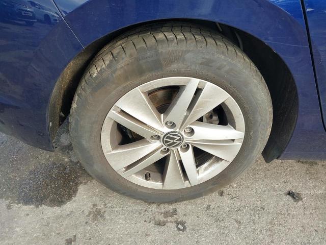 2024 VOLKSWAGEN GOLF LIFE