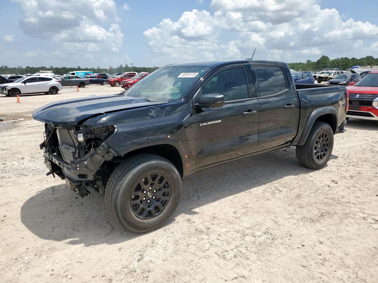 2024 Chevrolet Colorado Trail Boss for Sale in Houston, TX - Front End