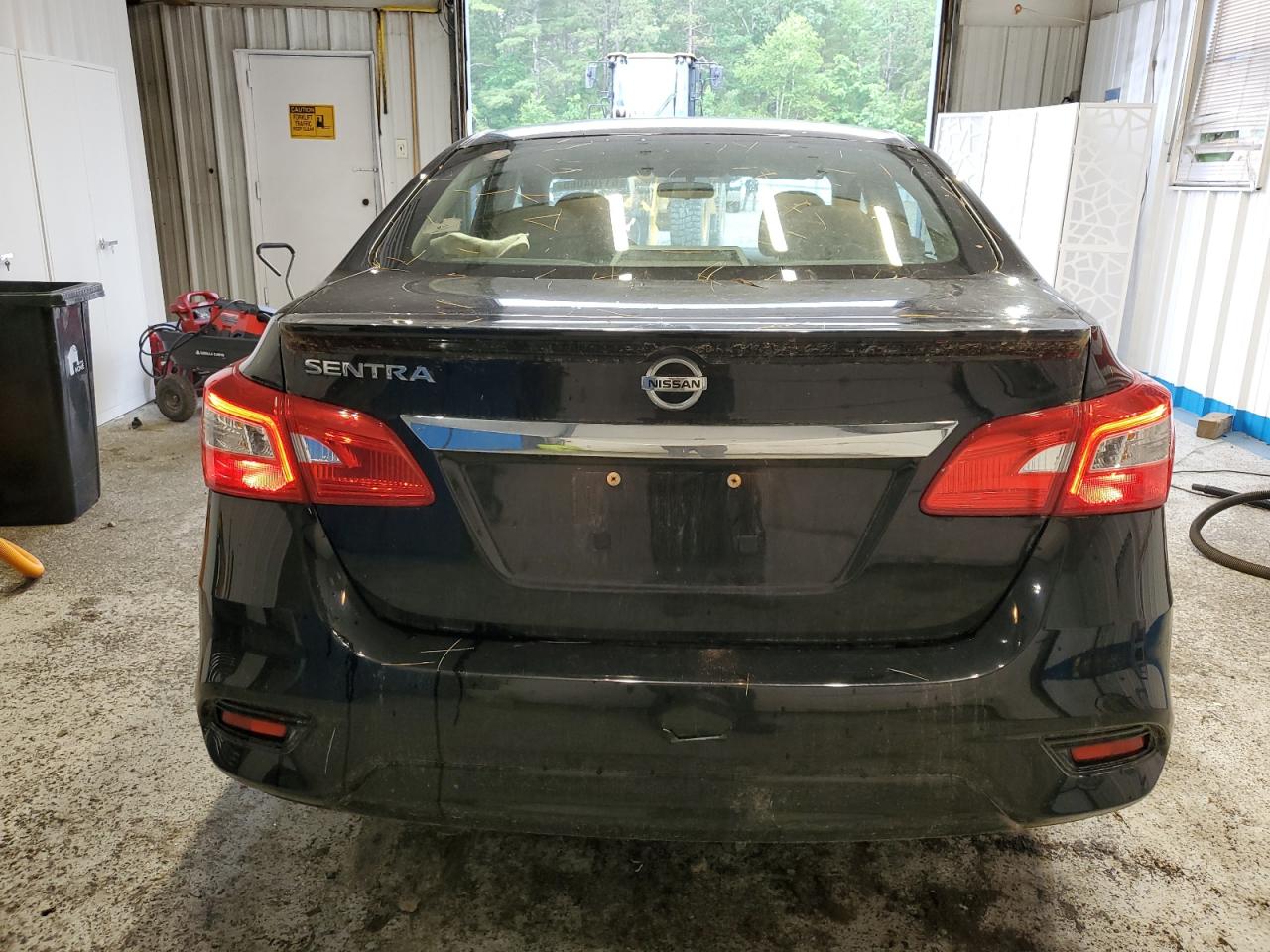 2018 Nissan Sentra S VIN: 3N1AB7APXJY303154 Lot: 61704065
