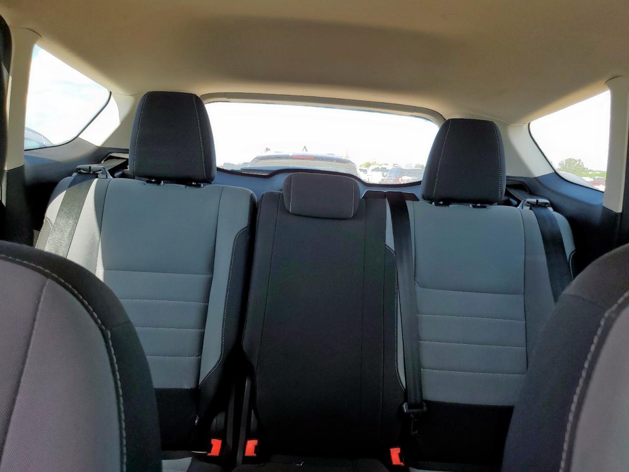 2017 Ford Escape S VIN: 1FMCU0F74HUE15764 Lot: 62561125