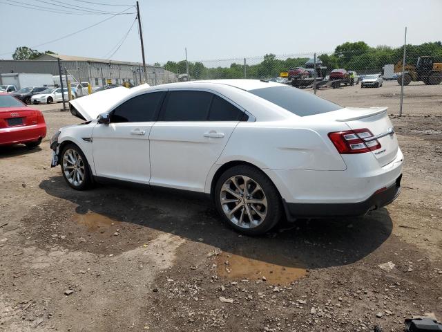 Седани FORD TAURUS 2016 Білий