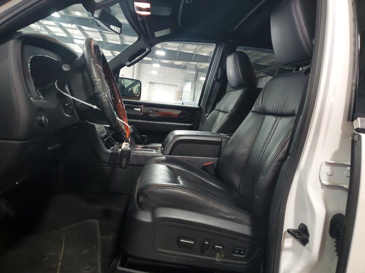 2017 Lincoln Navigator Reserve VIN: 5LMJJ2LTXHEL04172 Lot: 61864875