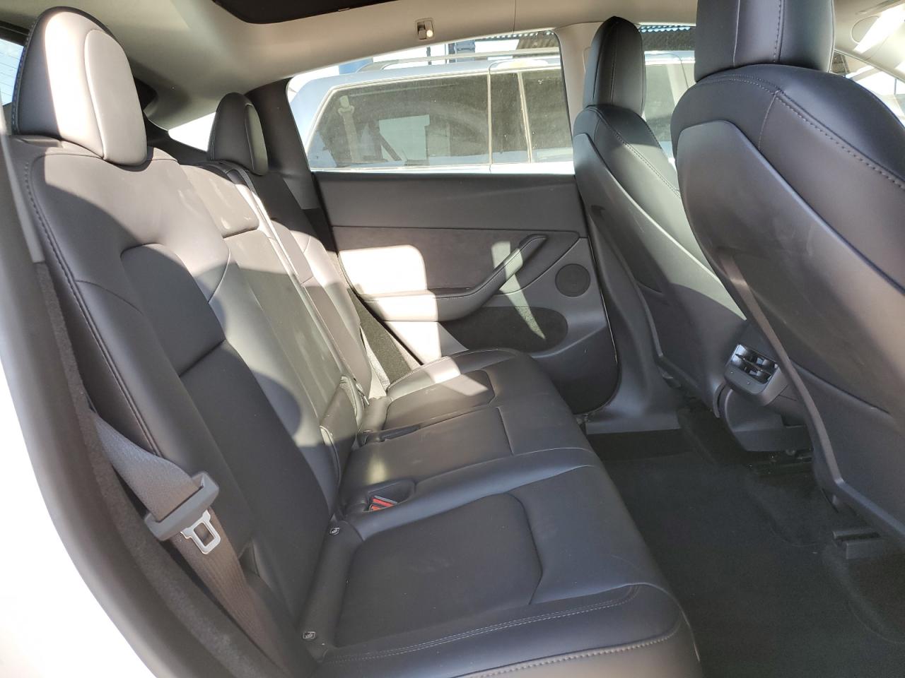 2023 Tesla Model Y VIN: 7SAYGDEEXPF646087 Lot: 62720685