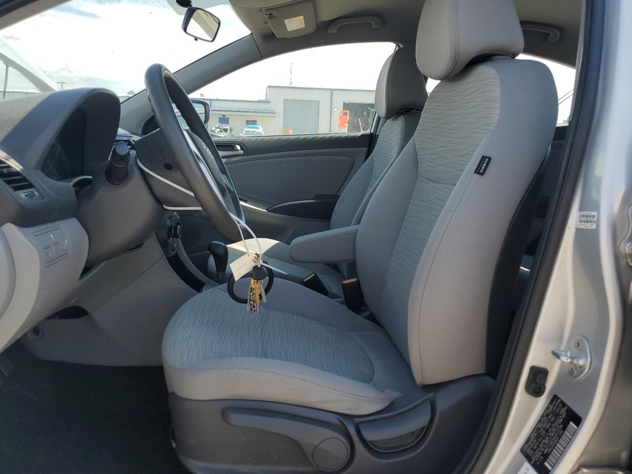 2017 Hyundai Accent Se VIN: KMHCT4AE4HU213796 Lot: 61284035