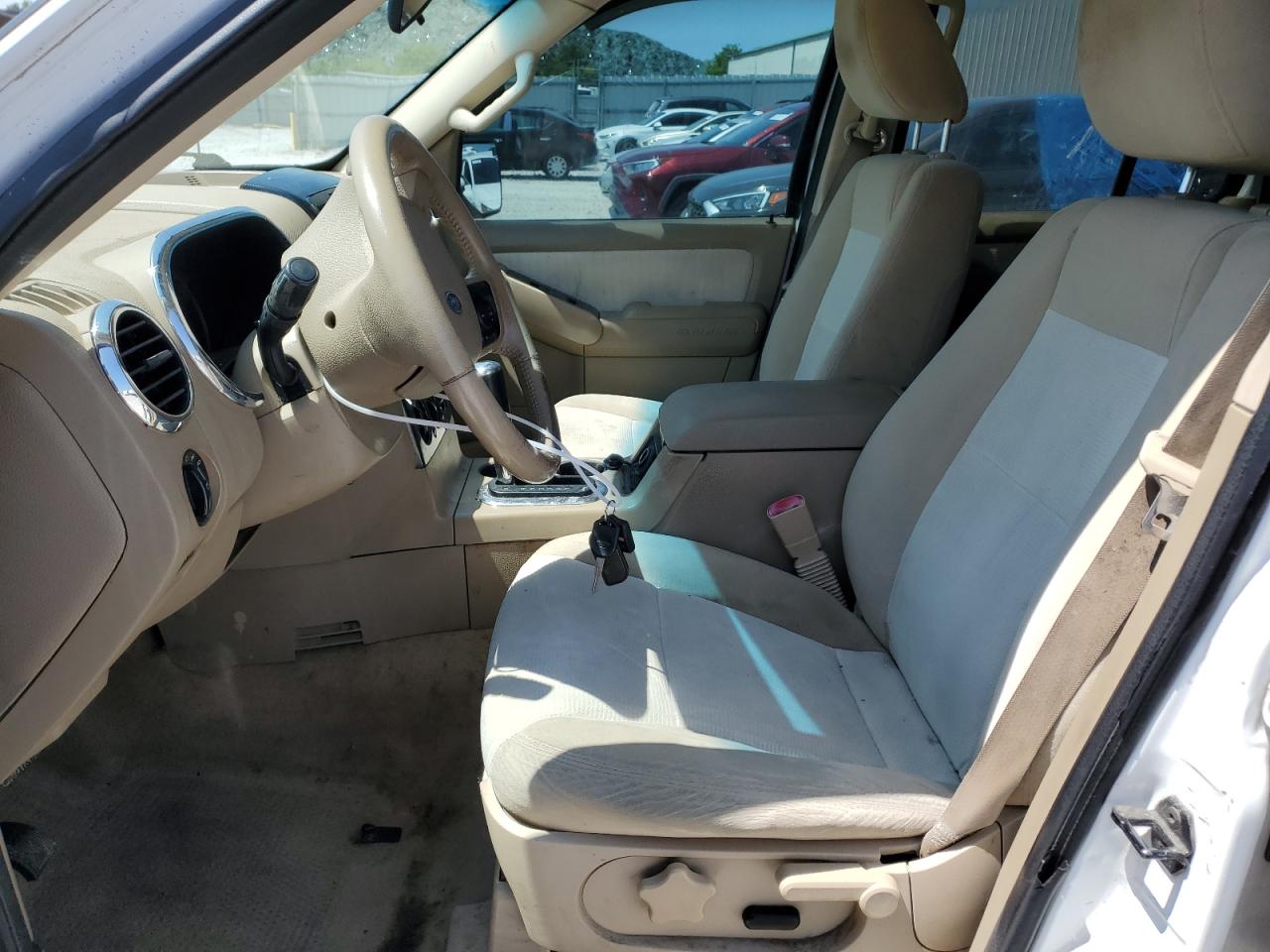 2009 Ford Explorer Xlt VIN: 1FMEU73E19UA39465 Lot: 56212165