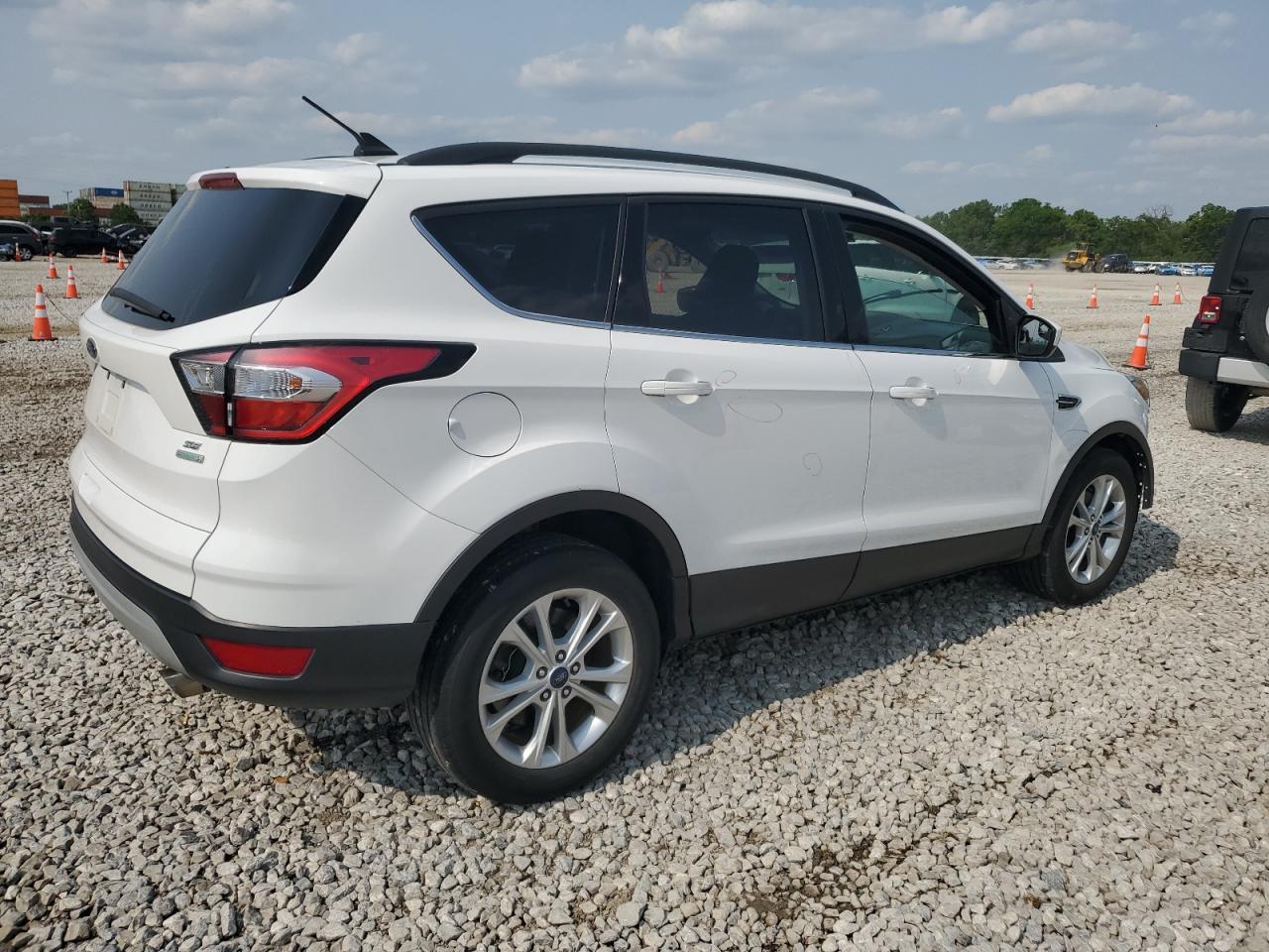 1FMCU0GD4JUB39774 FORD ESCAPE 2018