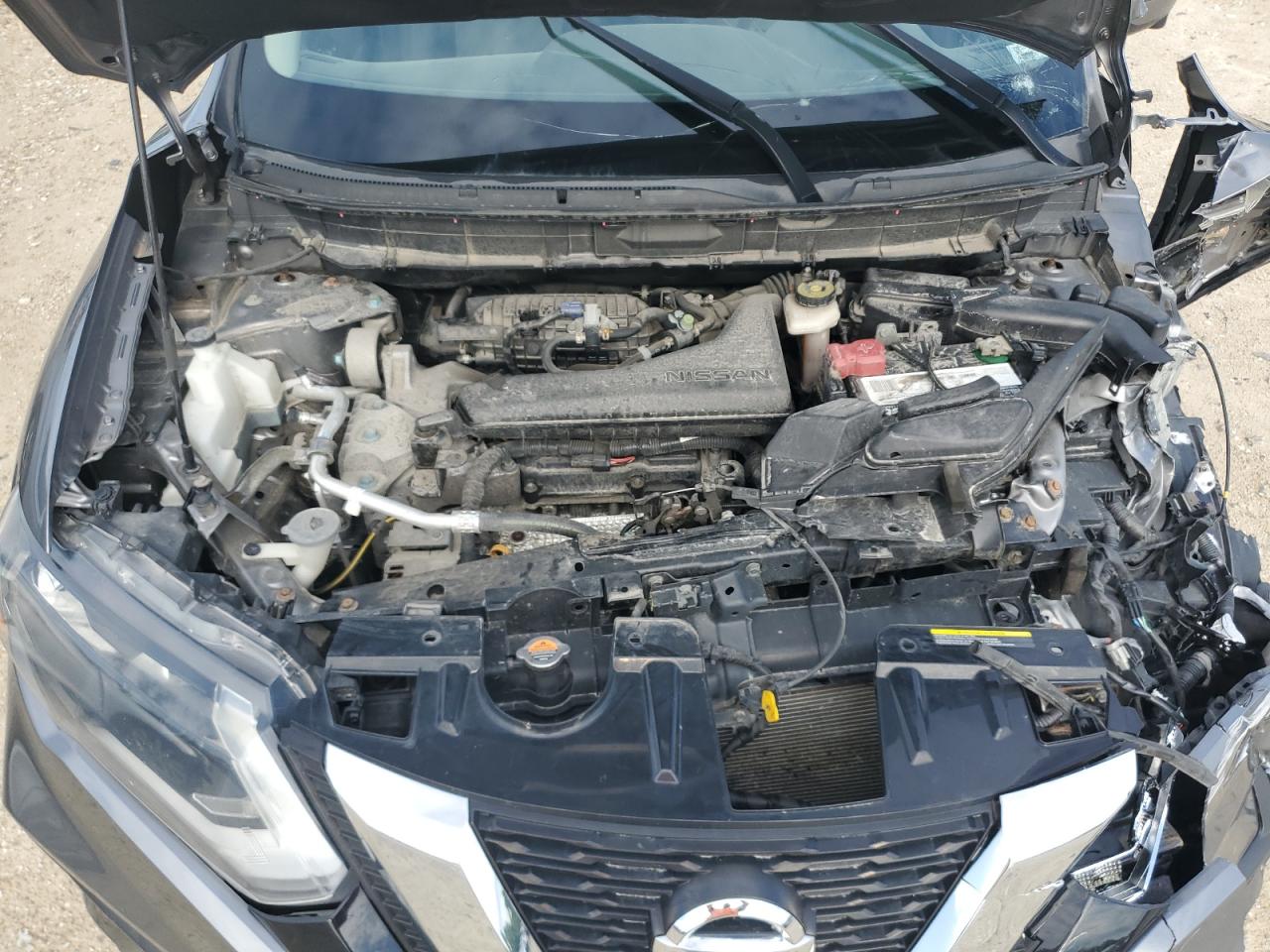 KNMAT2MV8HP537053 NISSAN ROGUE 2017